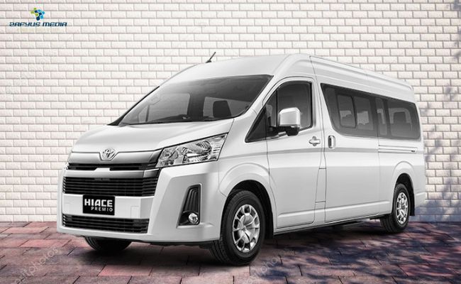 Hiace premium seat 8